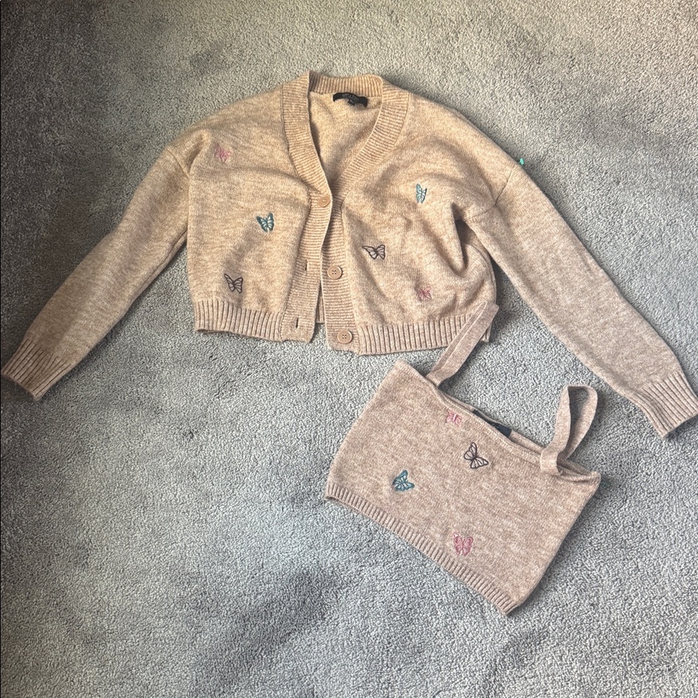 Witty Fox Embroidered Butterfly Tan Two Piece Cropped Cardigan & Top Set SIZE XS